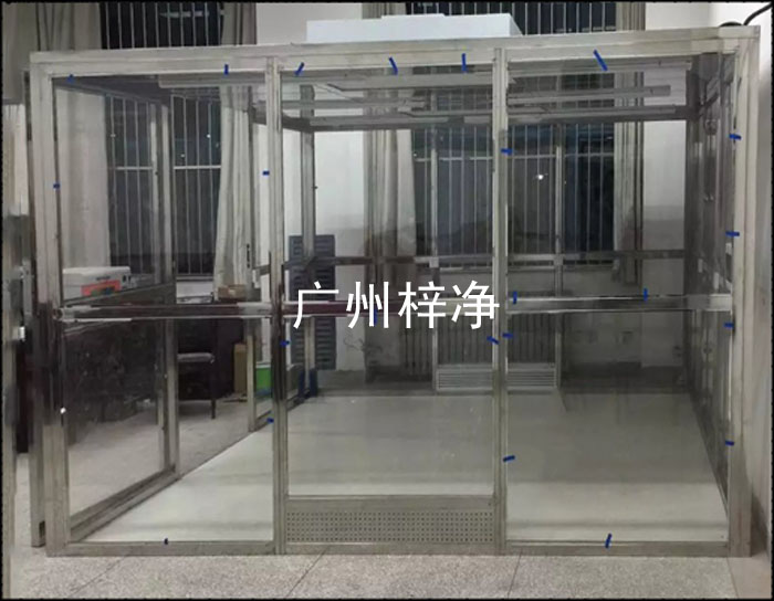 使用百級潔凈棚比較多的客戶，會選用千級潔凈棚，或萬級潔凈棚，少量客戶會選用百級或萬級。